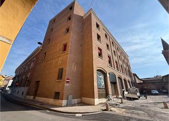SAINT ETIENNE - NUOVA SOLUZIONE IMMOBILIARE