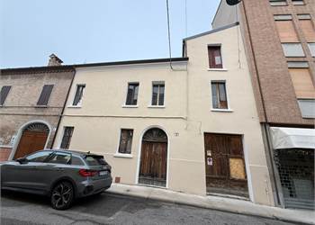  VIA LUCCHESI- SOLUZIONE INDIPENDENTE