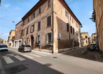 CENTRO STORICO VENDESI APPARTAMENTO 